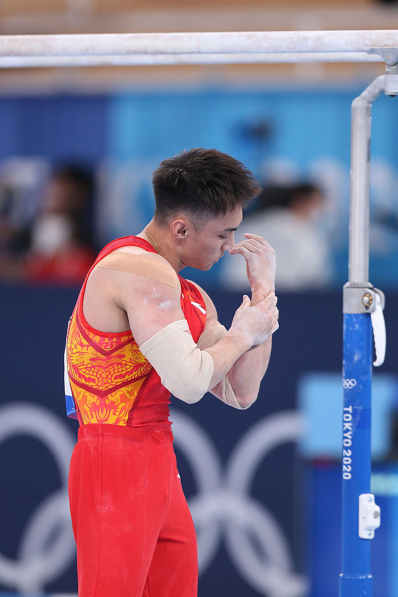 aoa体育教练-关于赛场上的惊心动魄瞬间令人难忘的信息