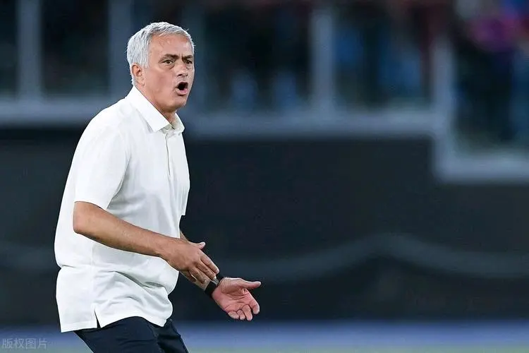 罗马发挥糟糕,乌迪内斯告捷 罗马发挥糟糕,乌迪内斯告捷