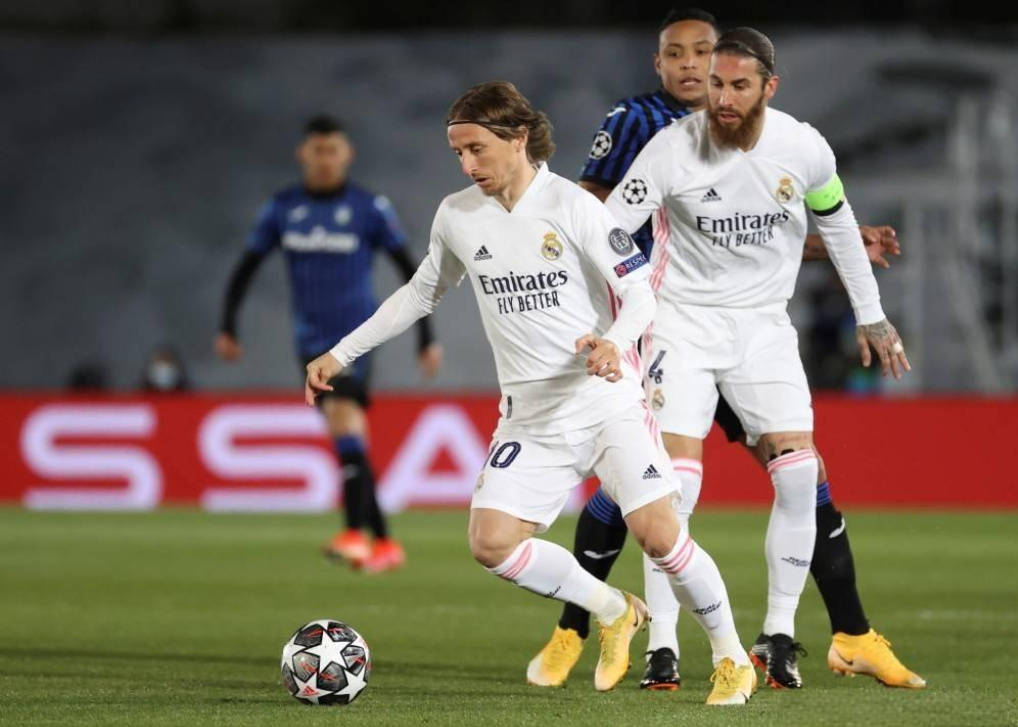 皇马角球战术得分，拿下比赛