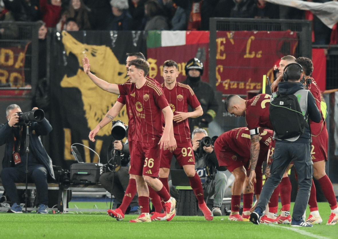 aoa体育官网-罗马客场连胜，展现强大实力