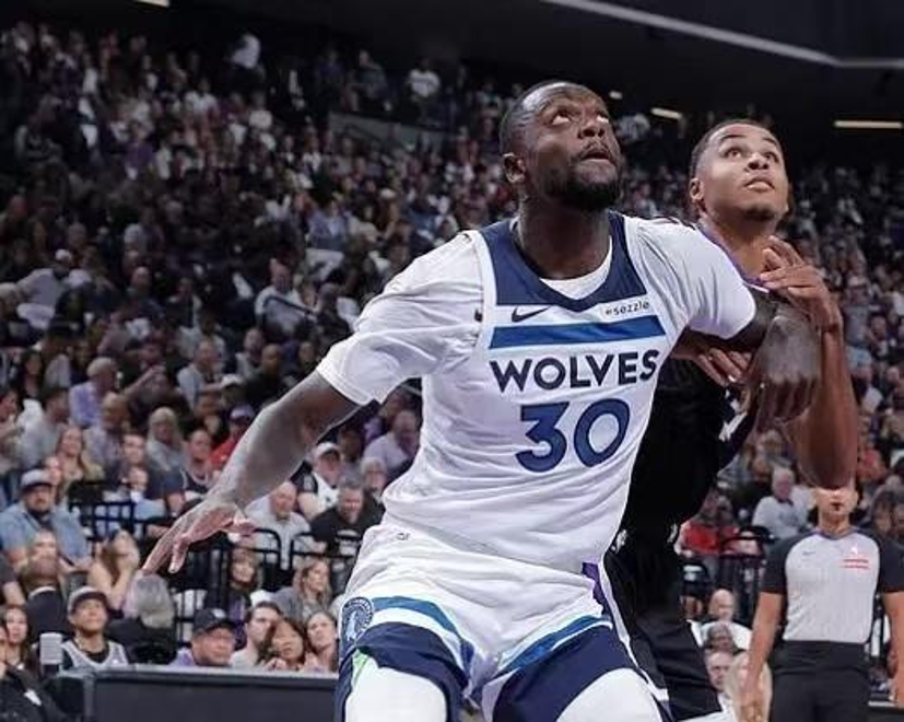 aoa体育新闻-森林狼队新援崛起，球队实力得到提升