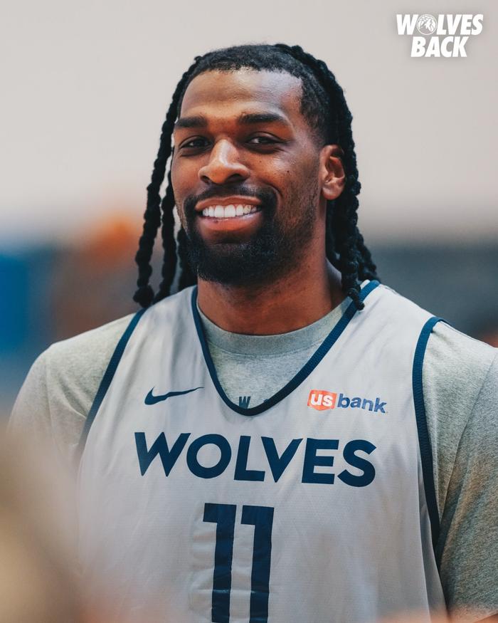 森林狼队新援崛起,球队实力得到提升 森林狼队新援崛起,球队实力得到提升