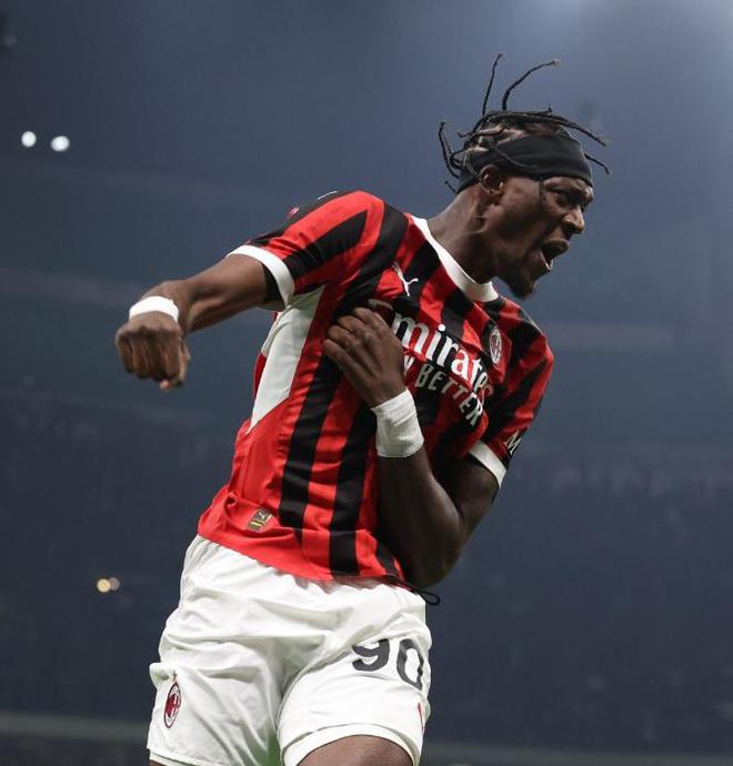 关于欧洲职业足球比赛燃情上演,球场氛围热烈的信息 关于欧洲职业足球比赛燃情上演,球场氛围热烈的信息