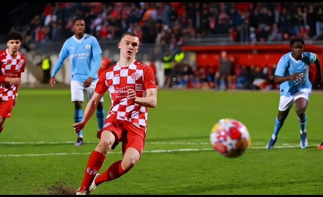 包含门将关键扑救,门兴格拉德巴赫击败对手的词条 包含门将关键扑救,门兴格拉德巴赫击败对手的词条