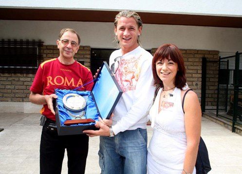 aoa体育官网-克斯克队势如破竹，夺得冠军殊荣的简单介绍