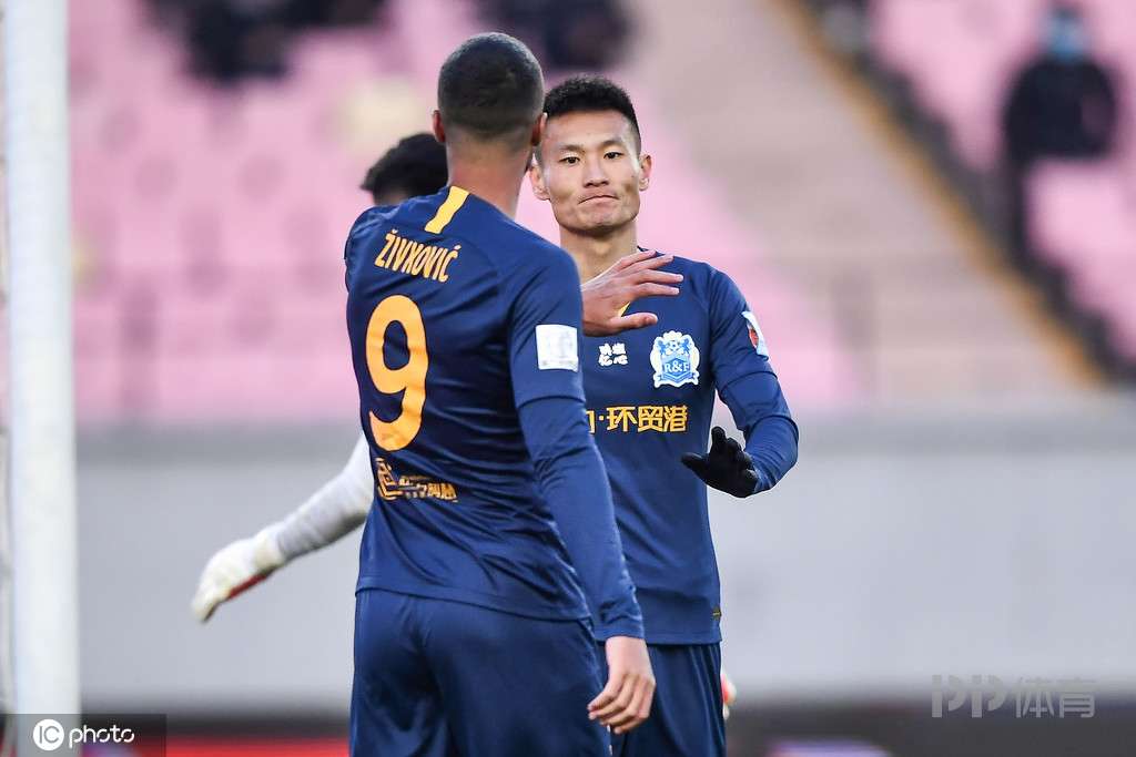 aoa体育新闻-优势未能转化为胜利，鲁能遗憾战平富力的简单介绍