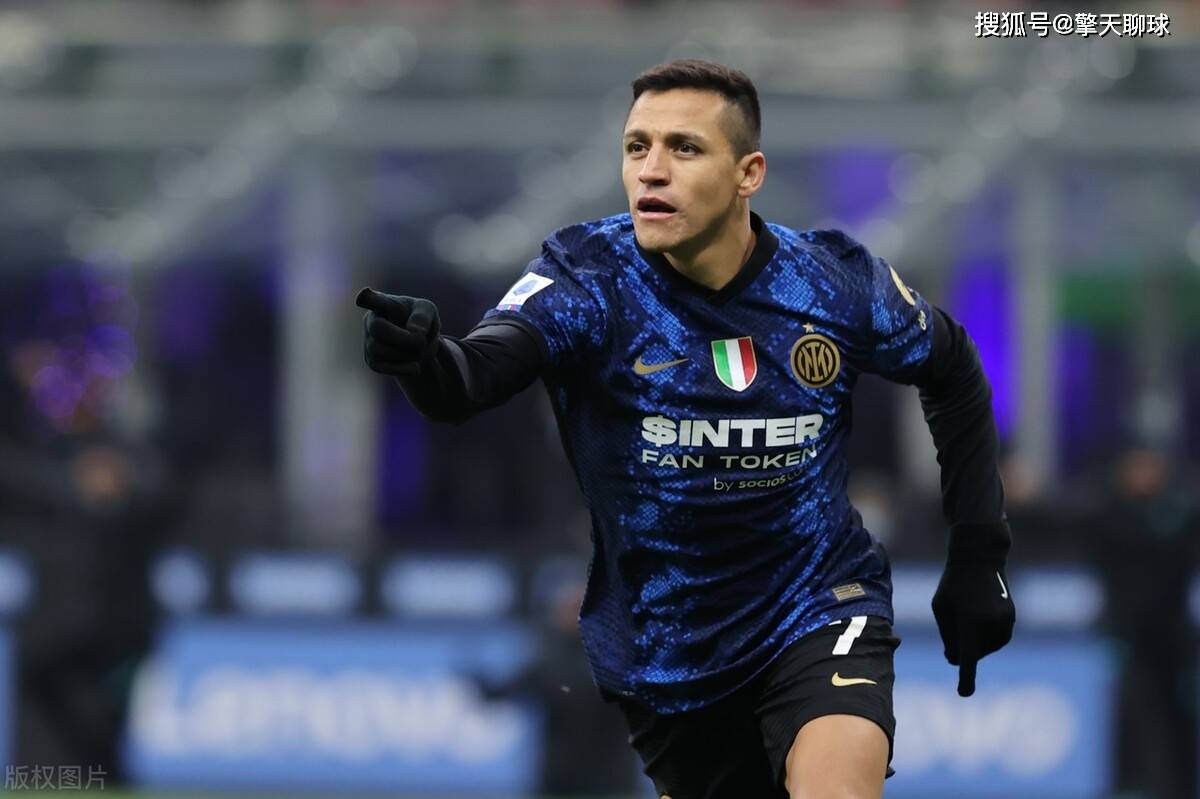 国际米兰客场大败,领先优势被压缩 国际米兰客场大败,领先优势被压缩