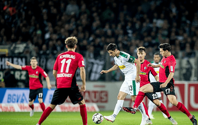 门兴主场战平科隆,保持不败状态 门兴主场战平科隆,保持不败状态