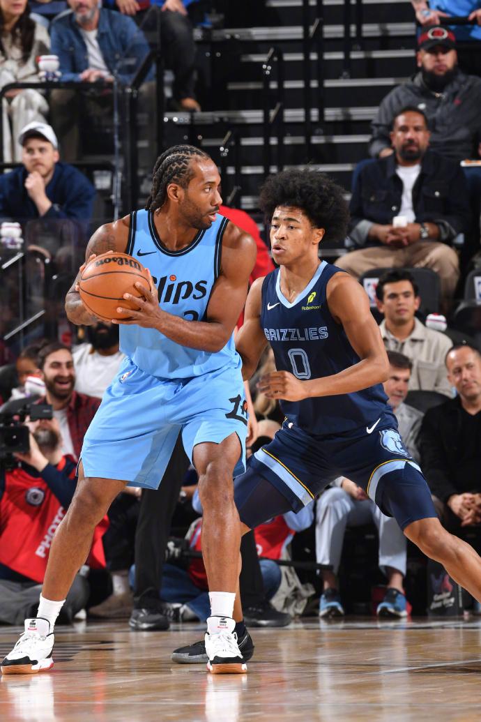 快船战胜灰熊,豪取五连胜 快船战胜灰熊,豪取五连胜